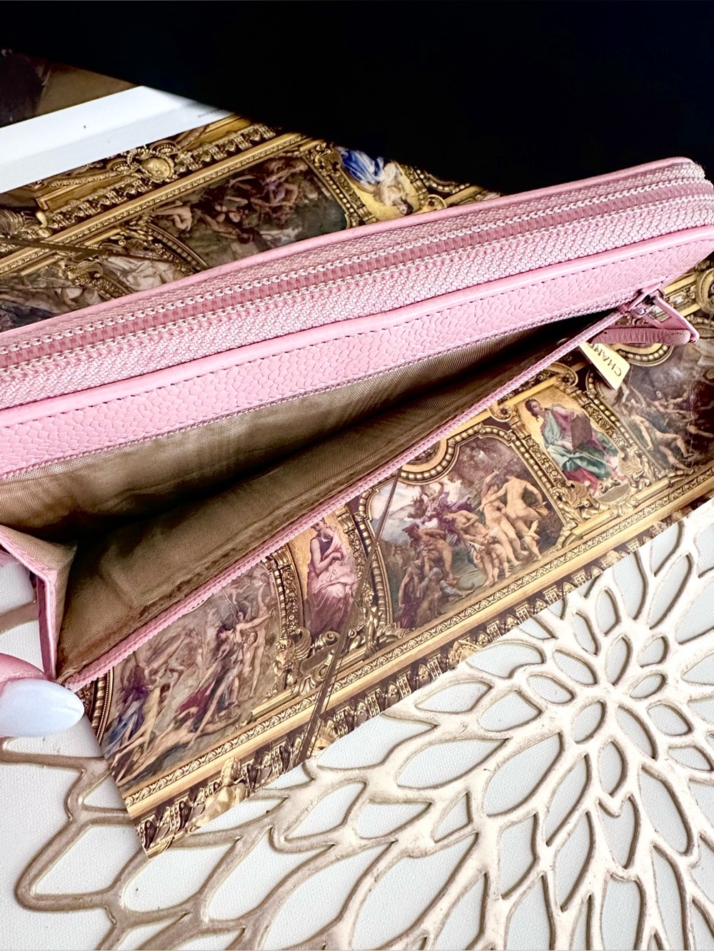Authentic CHANEL Zippy Wallet Caviar - Picture 10 of 10